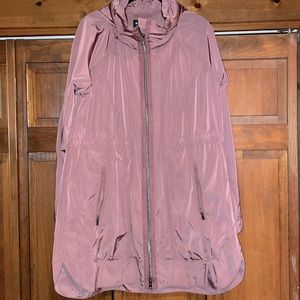 Athleta Drip Drop Jacket Hearth Rose. Medium
